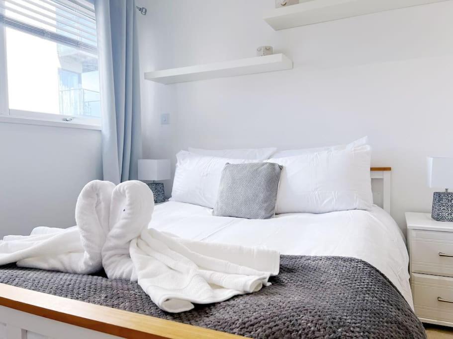 Stylish Seaview One-Bedroom Apt Swansea Exteriér fotografie